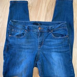 1822 Denim faded skinnies size 10